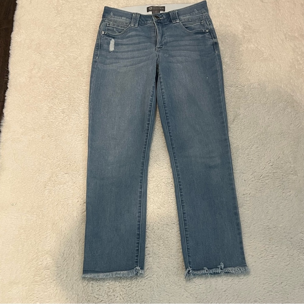 Democracy Light Blue Jeans with Distressed Hem